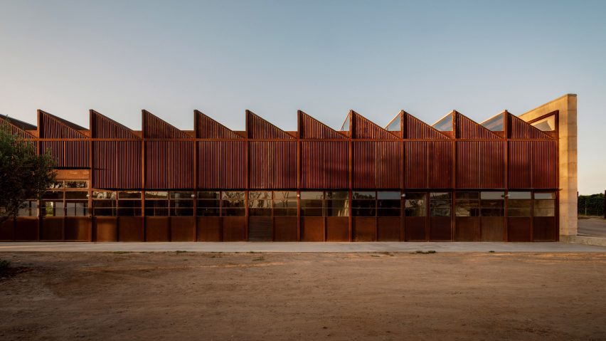 Corten steel facade