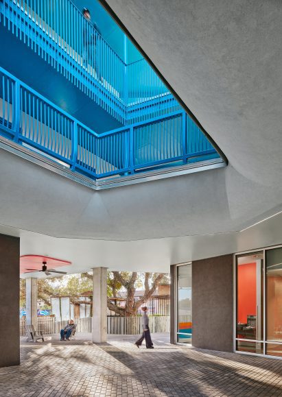 Entryway blue oculus