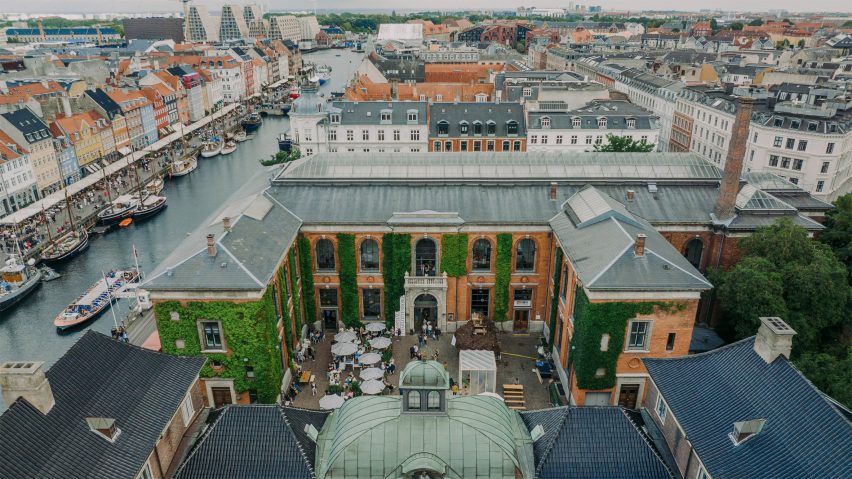 Photo of Kunsthalle Charlottenborg in Copenhagen, Denmark