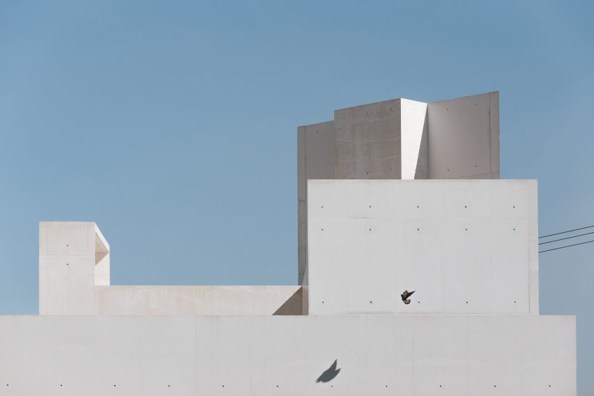 Monastery of Leça de Balio extension by Álvaro Siza