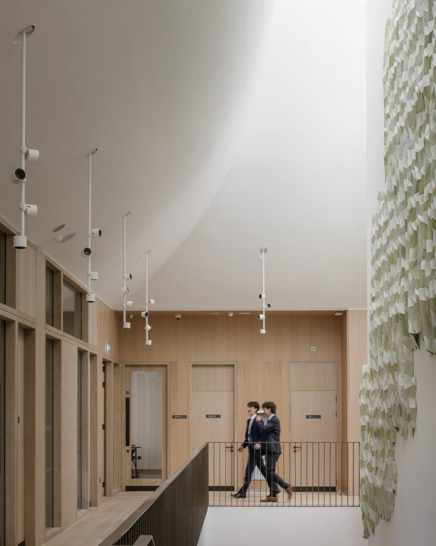 Brighton College performing arts centre by Krft