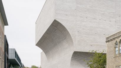 Brighton College performing arts centre by Krft