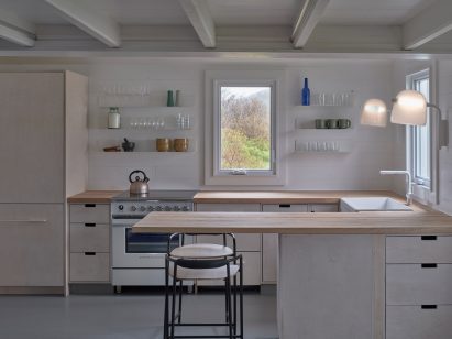 Burden House, Burdens Point Residence by Reflect Architecture