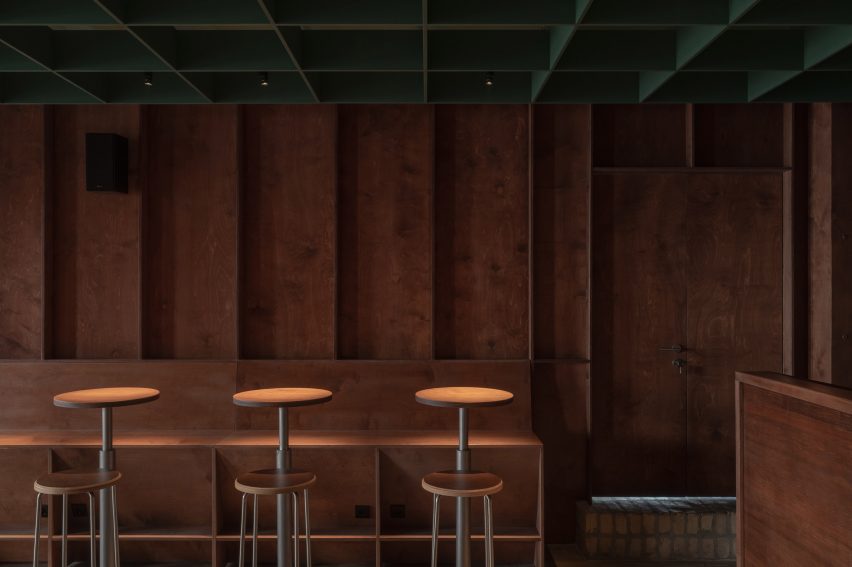 Bursa Bar by Mirzoyan Studio