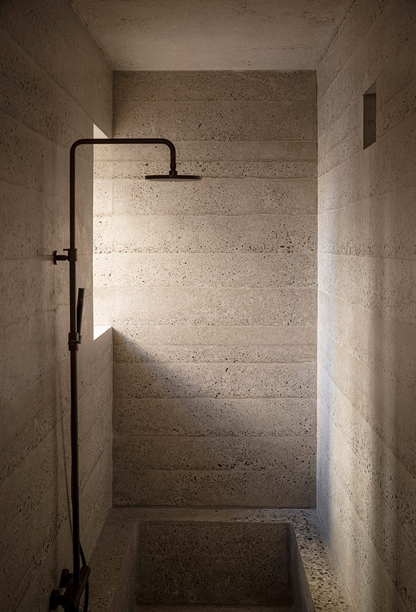 Casa 1736 by H Arquitectes