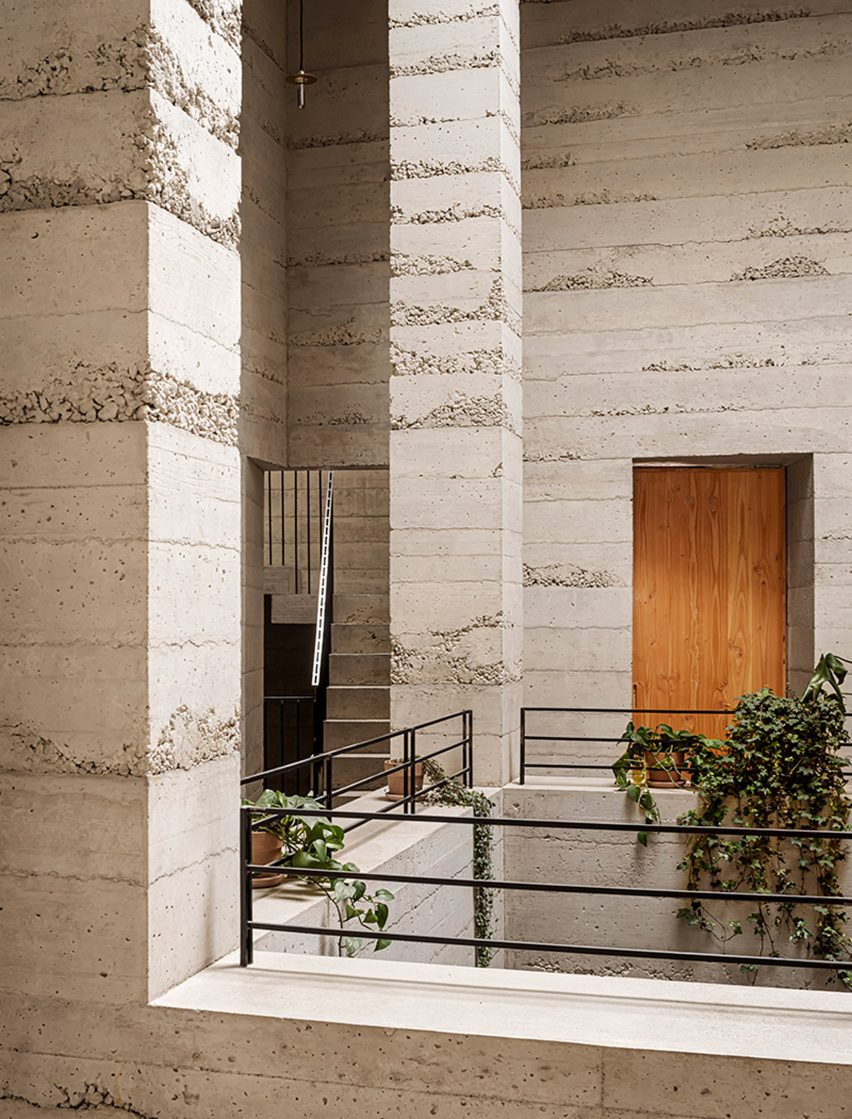 Casa 1736 by H Arquitectes
