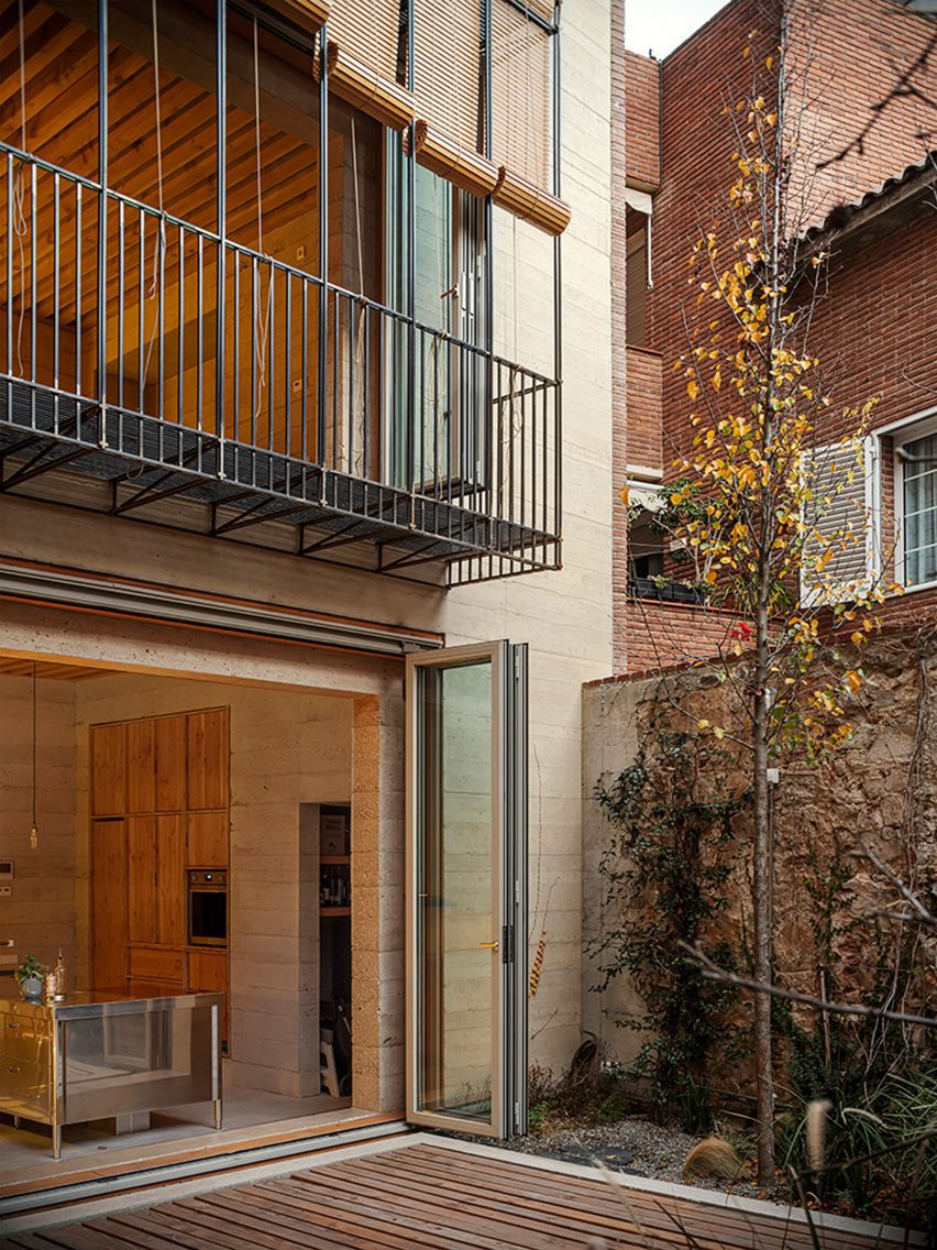 Casa 1736 by H Arquitectes