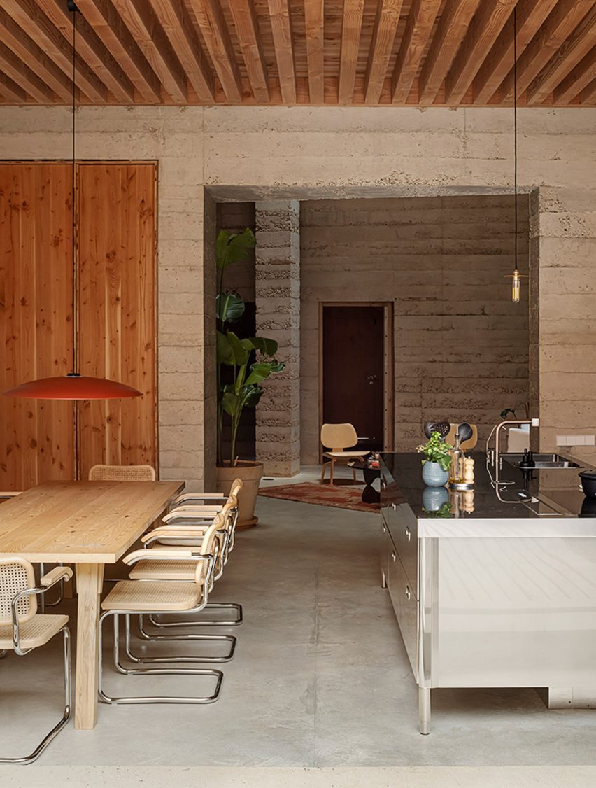 Casa 1736 by H Arquitectes
