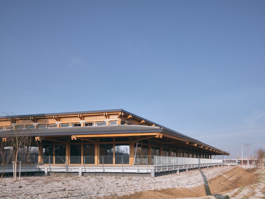Çatalhöyük Visitor Center by Teğet