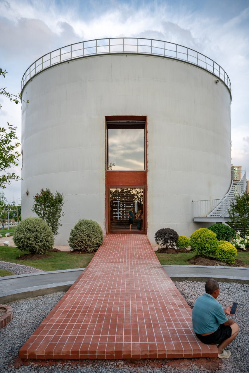 Cotton Park by AIM Architecture