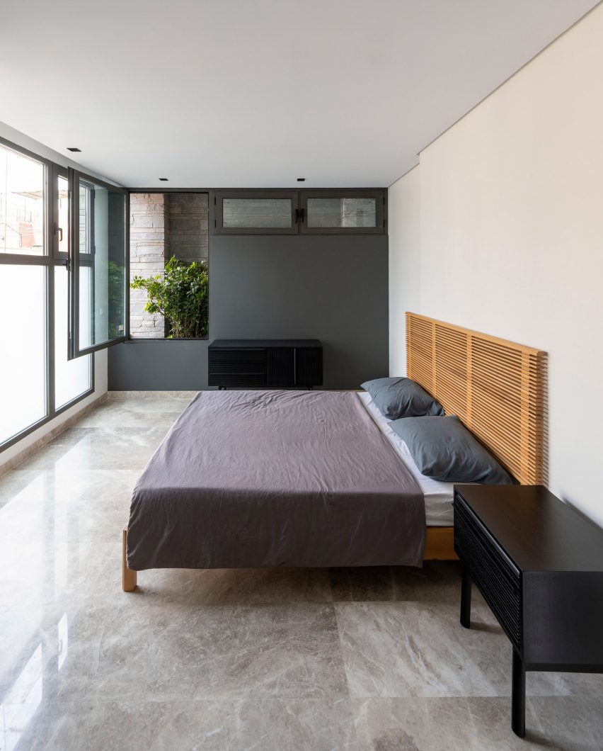 Darya Residential Apartment by Hooba Design