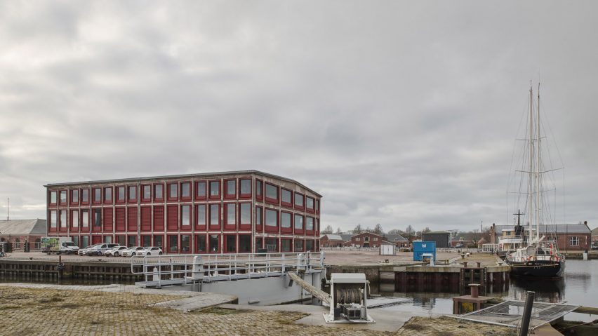 Den Helder City Hall by Office Winhov
