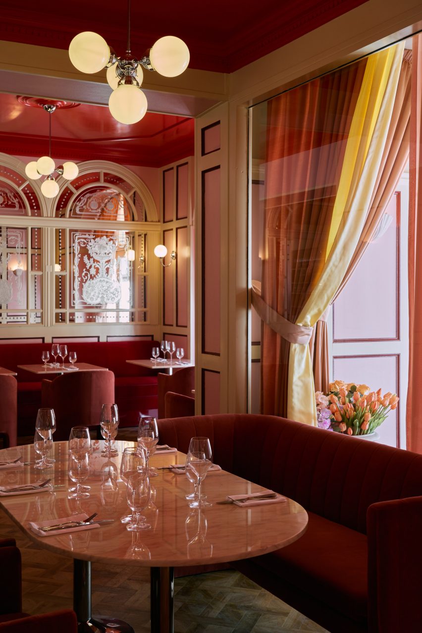 Donna restaurant by Tonen