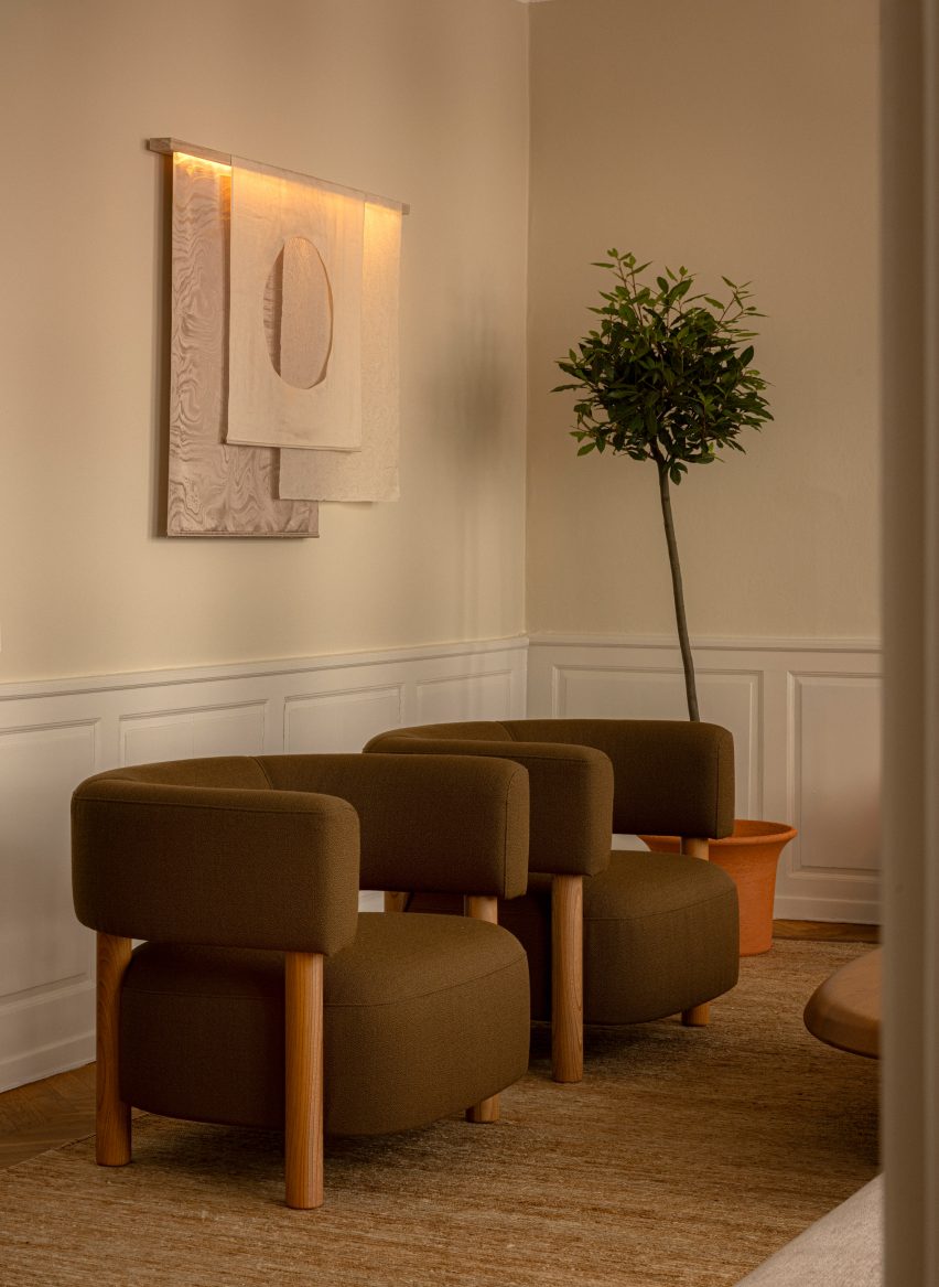 Chairs in Enter the Salon
