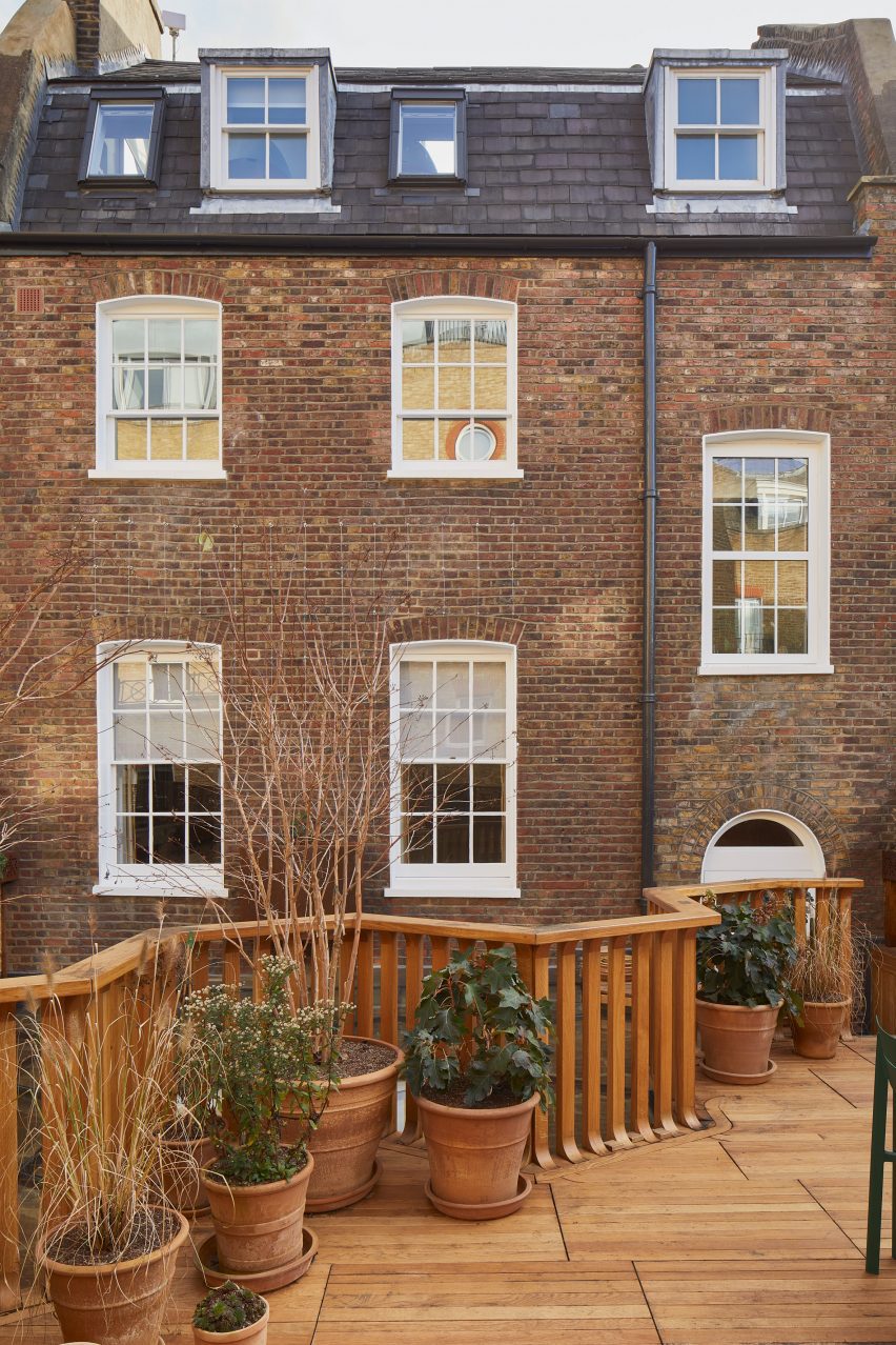 Fitzrovia office by SPPARC
