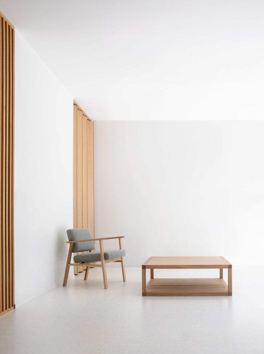 Frame Low coffee table by John Pawson for Nikari