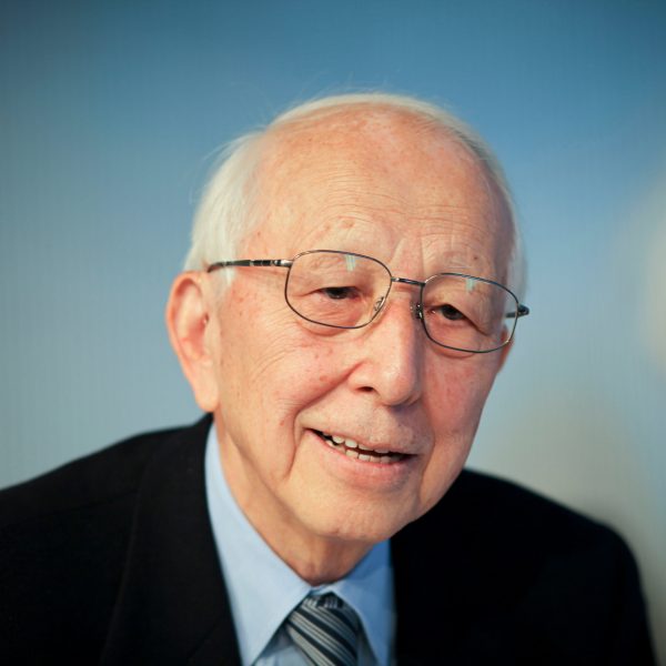 Fumihiko Maki