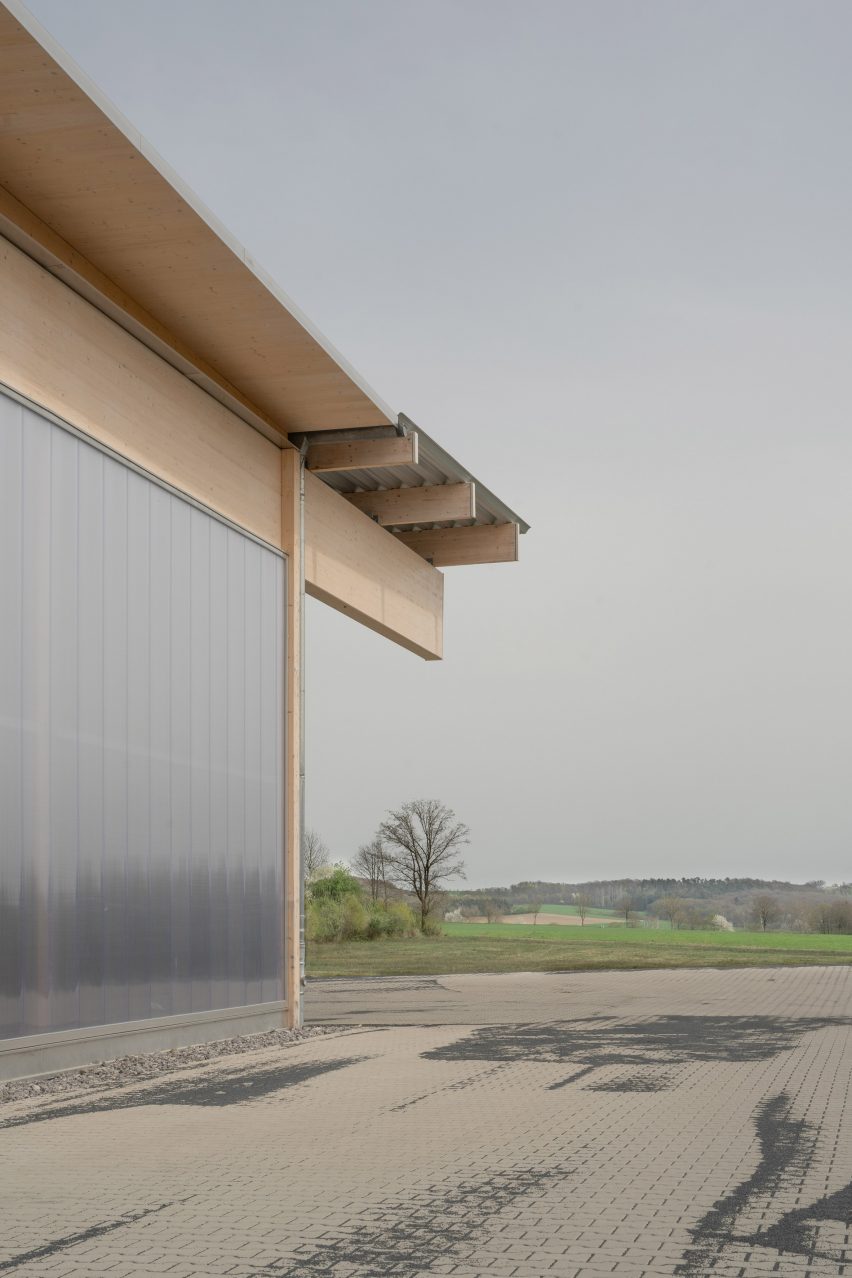 Halle S 46 by Aretz Dürr Architektur