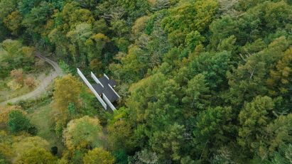 Nendo house in Japanese forest