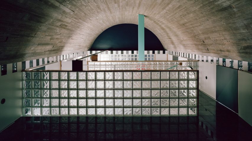 House of Countless Windows by Fala Atelier