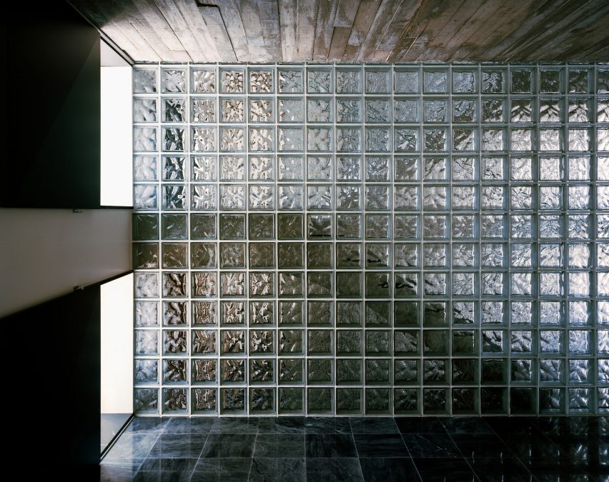 House of Countless Windows by Fala Atelier