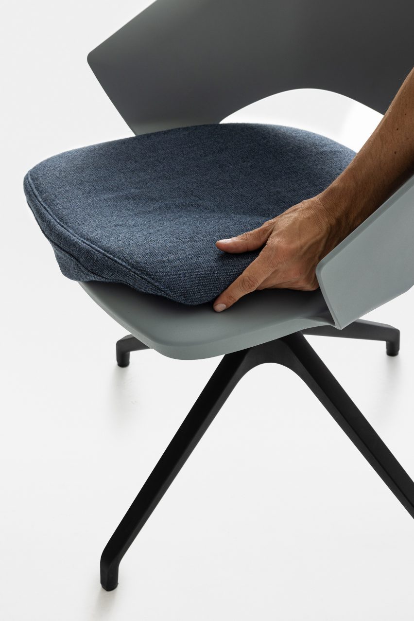 Icon chair by Marcello Ziliani for Mara