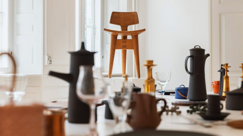 Sculptors Stool in Jens Quistgaard Around The Table