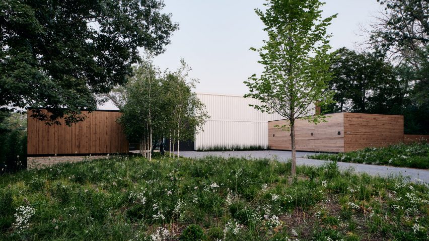 Lakeside Modern