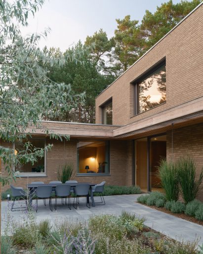 Exterior of Ljunghusen house by Johan Sundberg Arkitektur