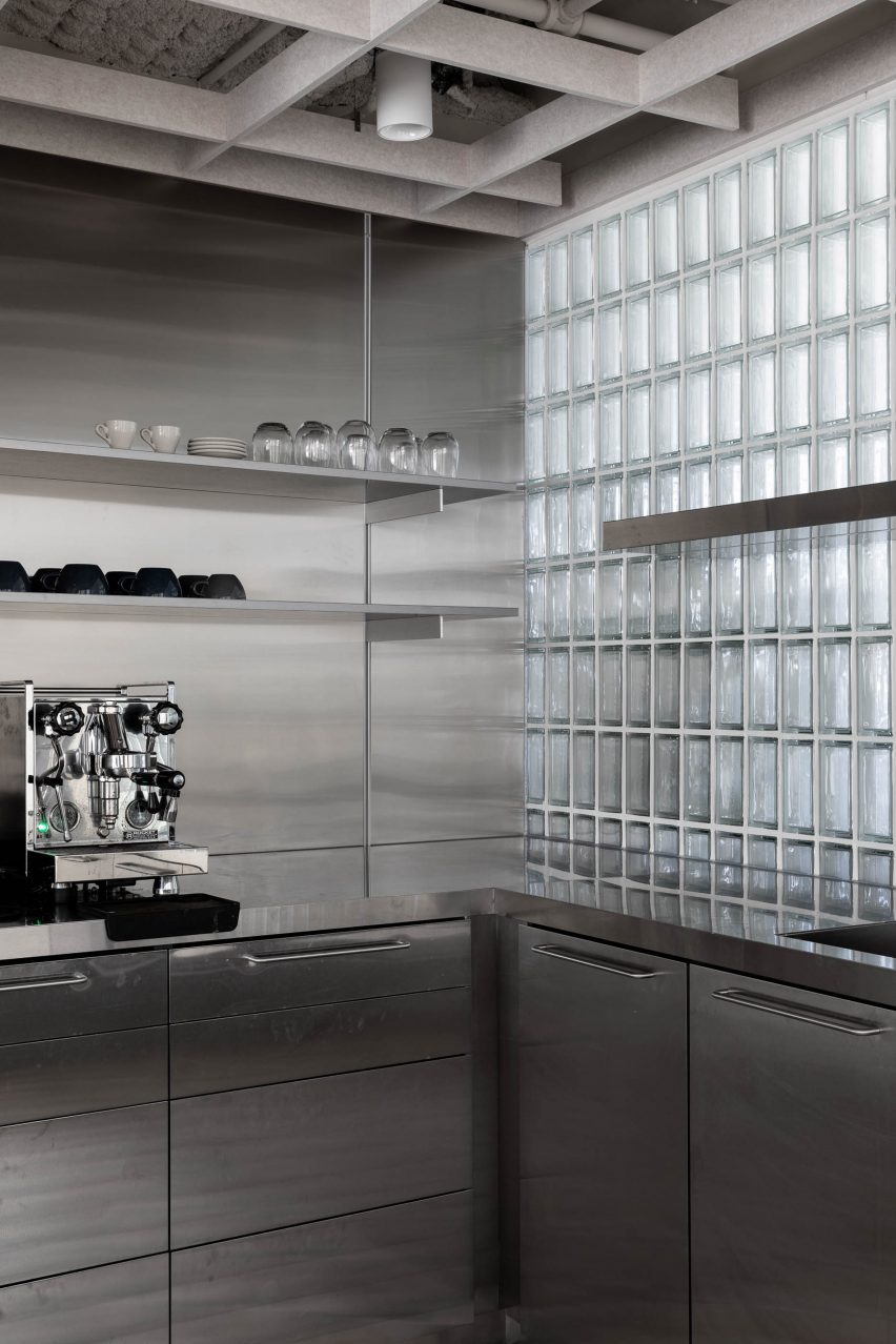 Menard Dworkind Montreal office