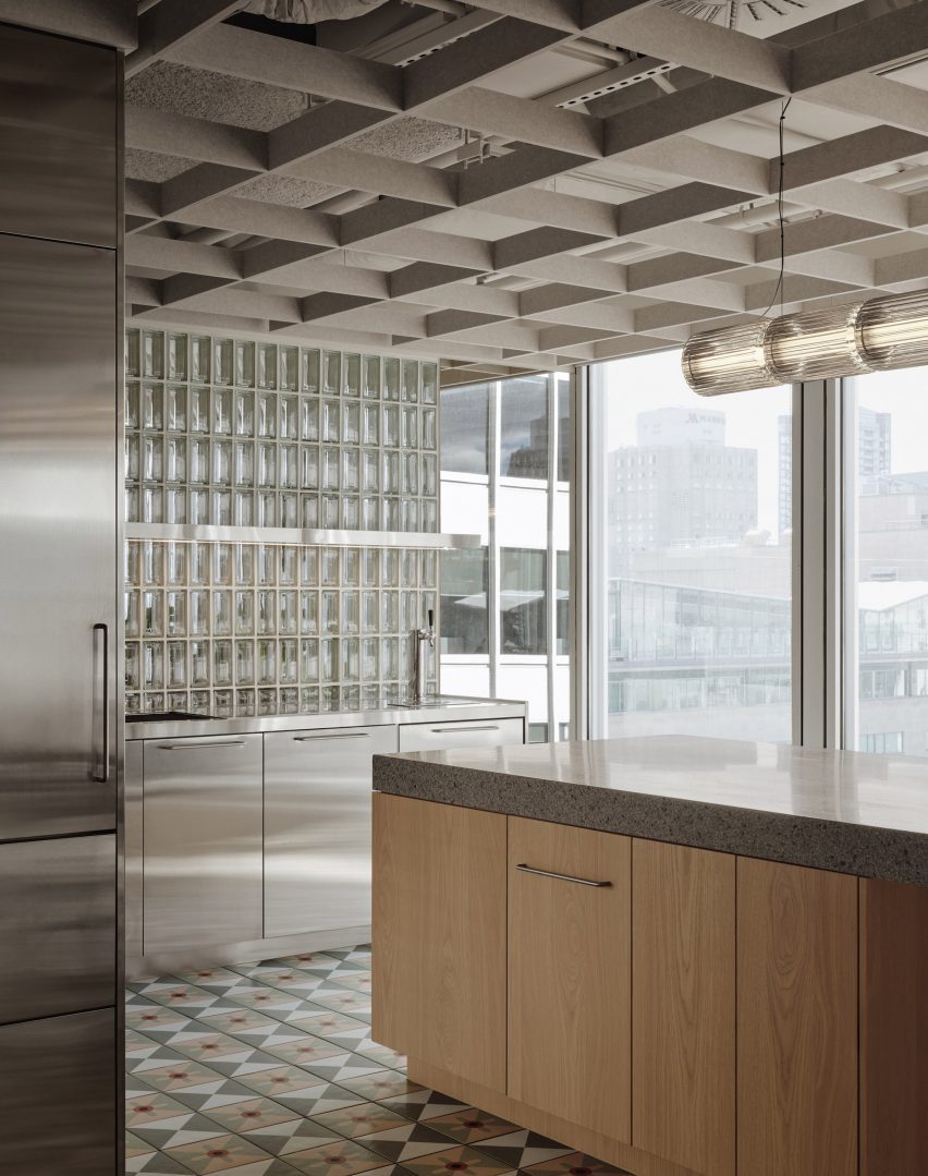 Menard Dworkind Montreal office