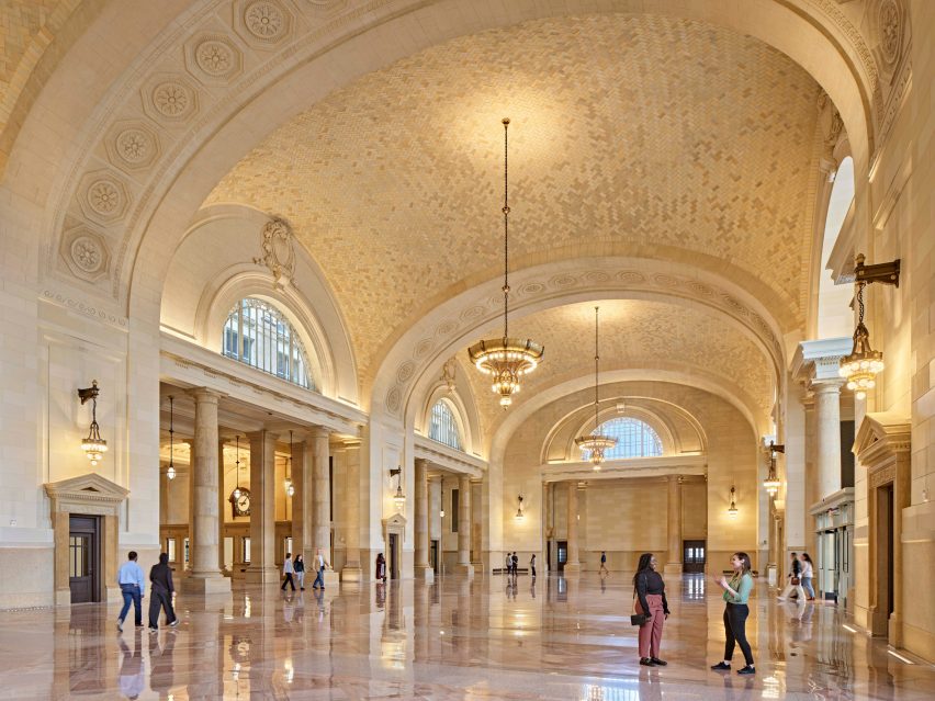 Grand Hall of train station