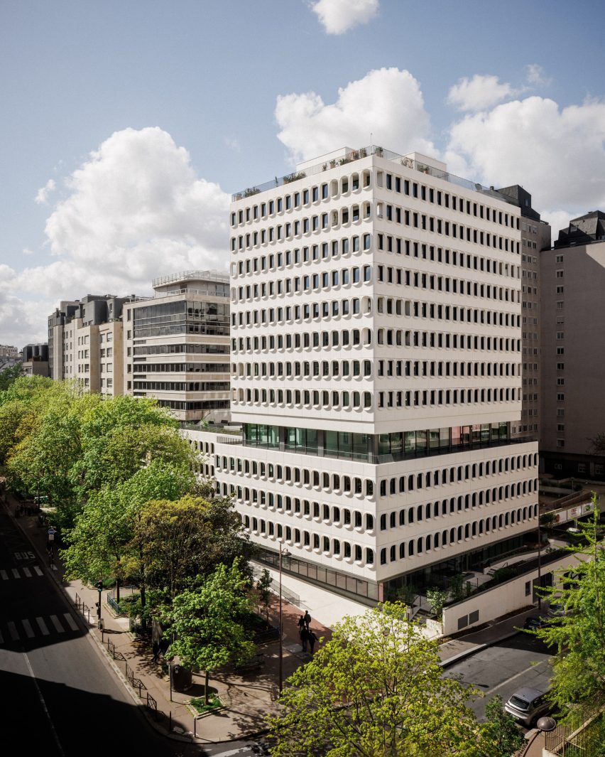 Pong by Calq and Bond Society