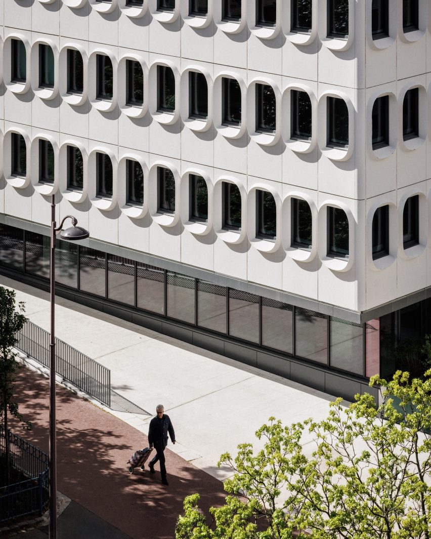 Pong by Calq and Bond Society