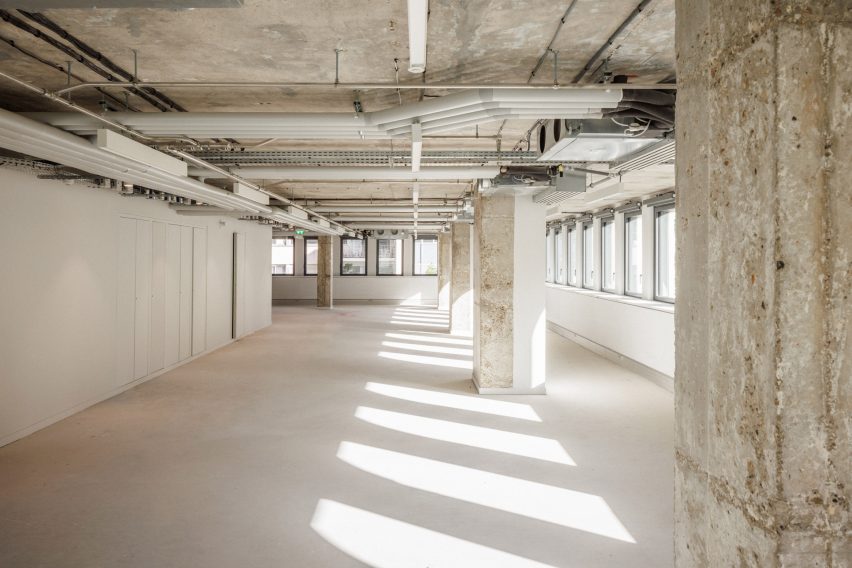 Pong by Calq and Bond Society