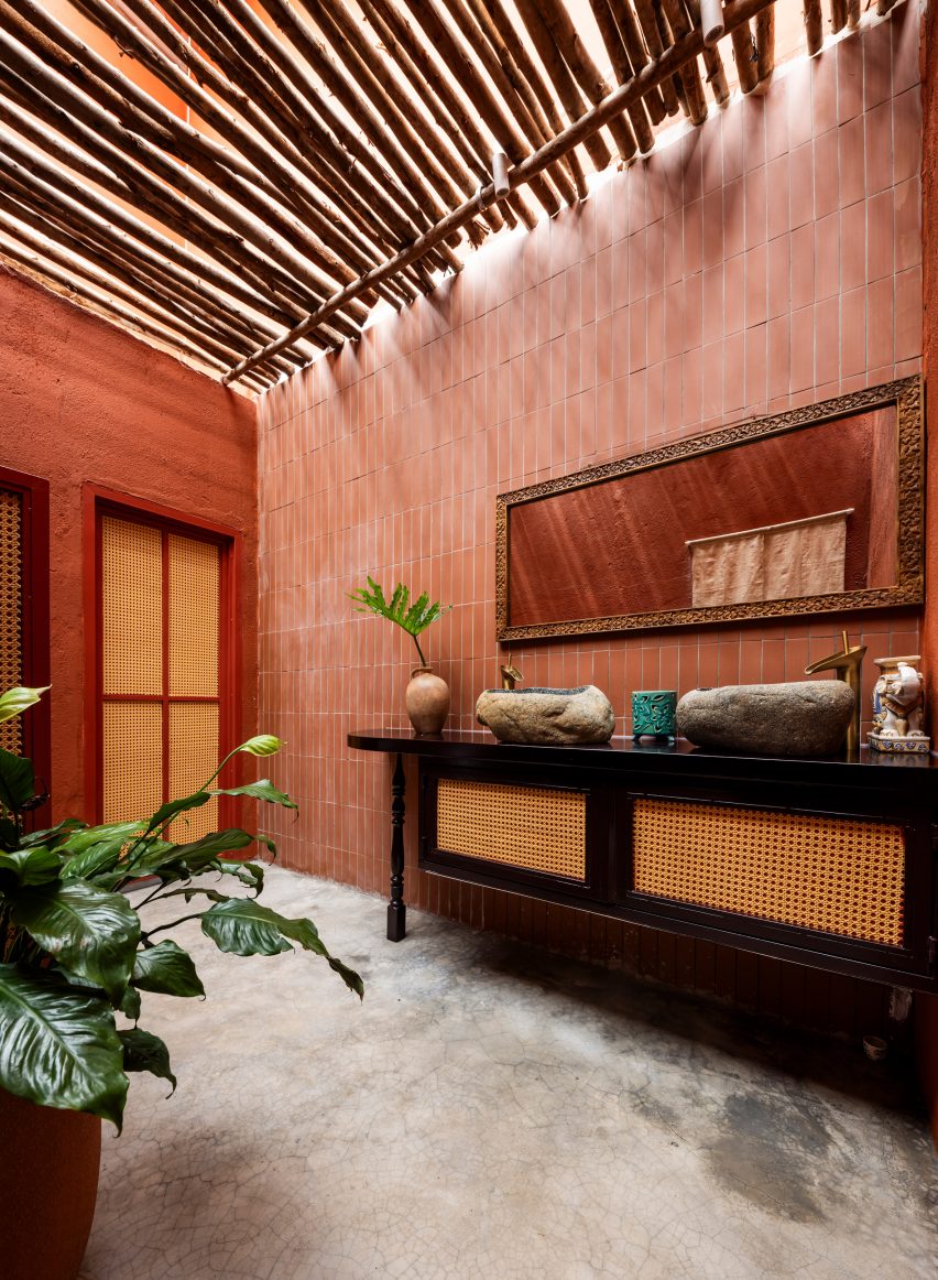 Nhà Tú Garden Restaurant by Long Nguyen Design