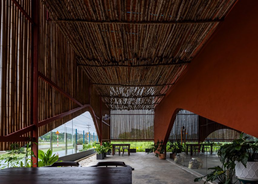 Nhà Tú Garden Restaurant by Long Nguyen Design