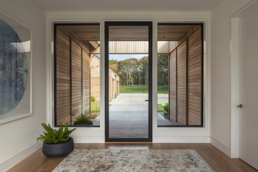 Montauk beach house design by Oza Sabbeth