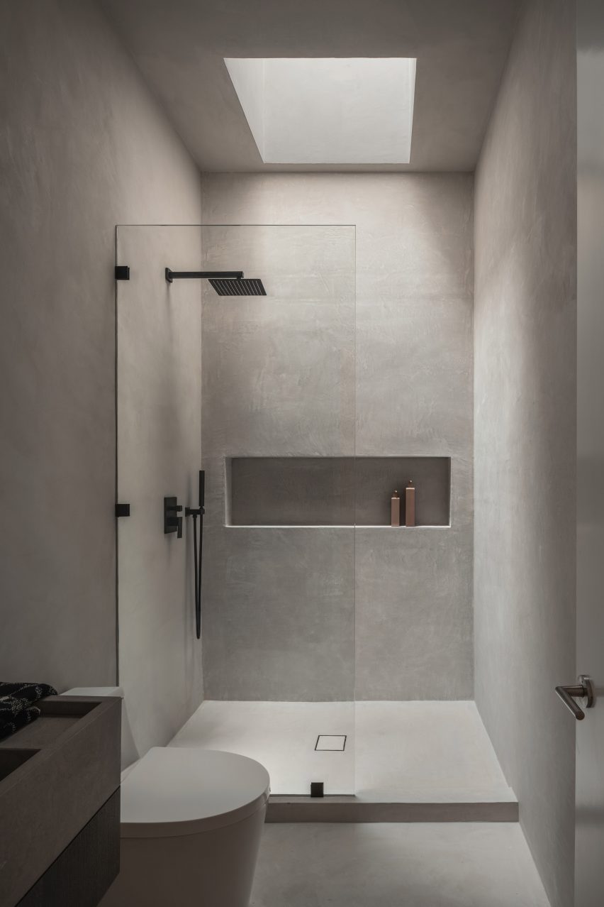 Montauk beach house design by Oza Sabbeth