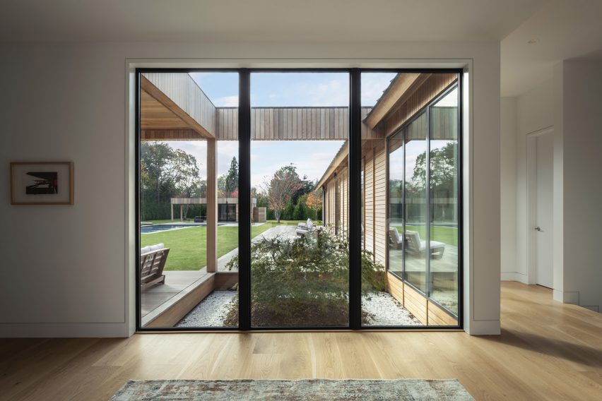 Montauk beach house design by Oza Sabbeth