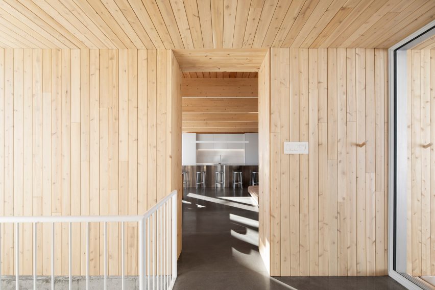 Residence Chez Leon by Quinzhee Architecture