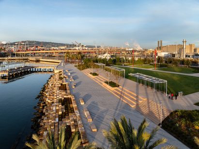 Waterfront with onyx steps