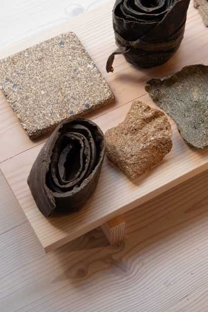 Neutral-hued biomaterials