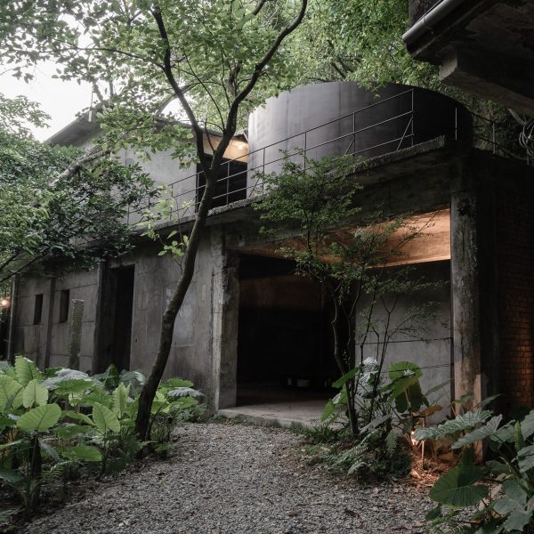The Mineless Heritage Restoration Project by Divooe Zein Architects