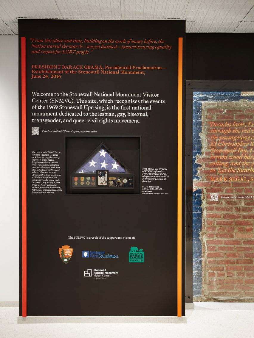 Stonewall national monument interior wall