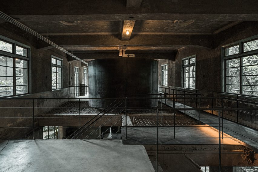 The Mineless Heritage Restoration Project by Divooe Zein Architects