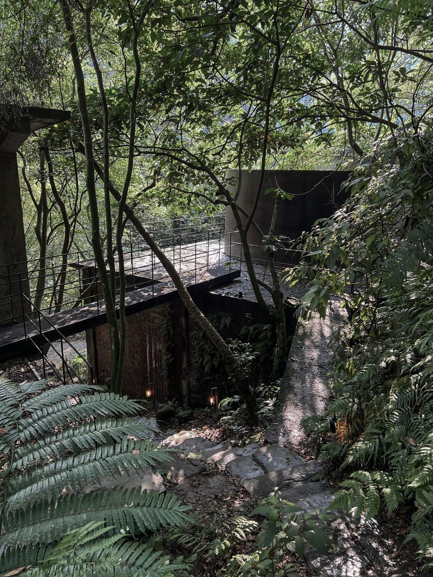 The Mineless Heritage Restoration Project by Divooe Zein Architects