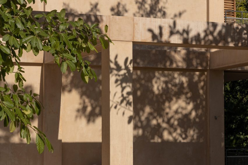 Columns with vines