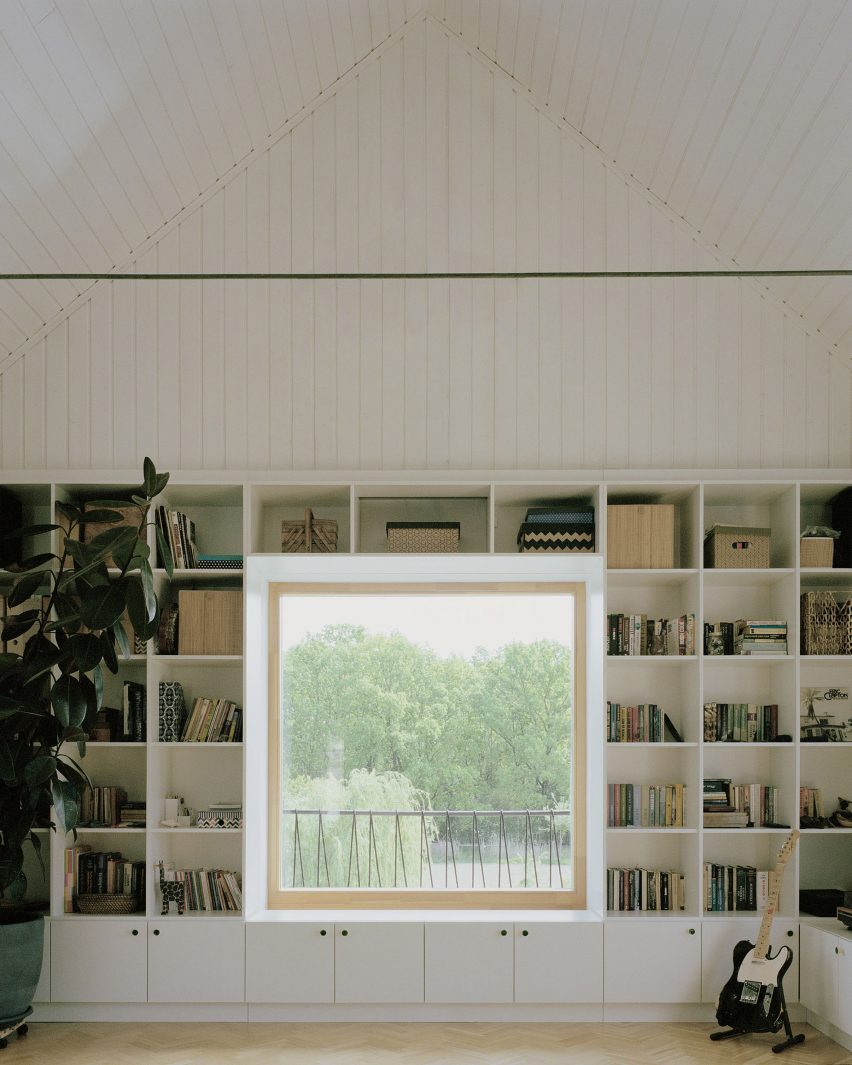 Frame House by Théque Atelier