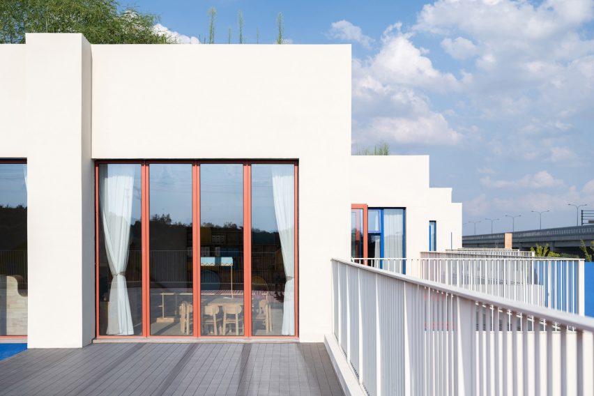 West Coast Kindergarten by CLOU Architects